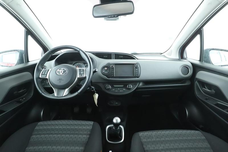 Toyota Yaris 1.33 Vvt-i Dynamic 5p 99 ch