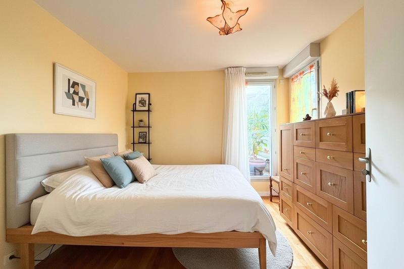 Appartement - 110 m² - 4 pièces