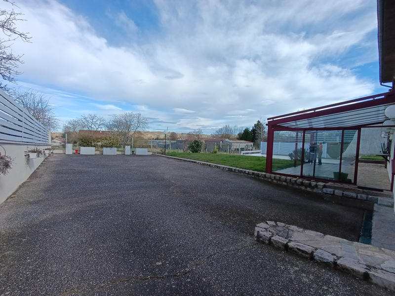 Maison - 177 m² - 6 pièces