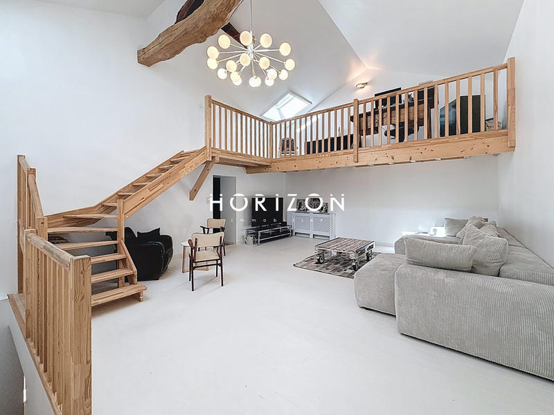 Maison ancienne - 220 m² - 8 pièces