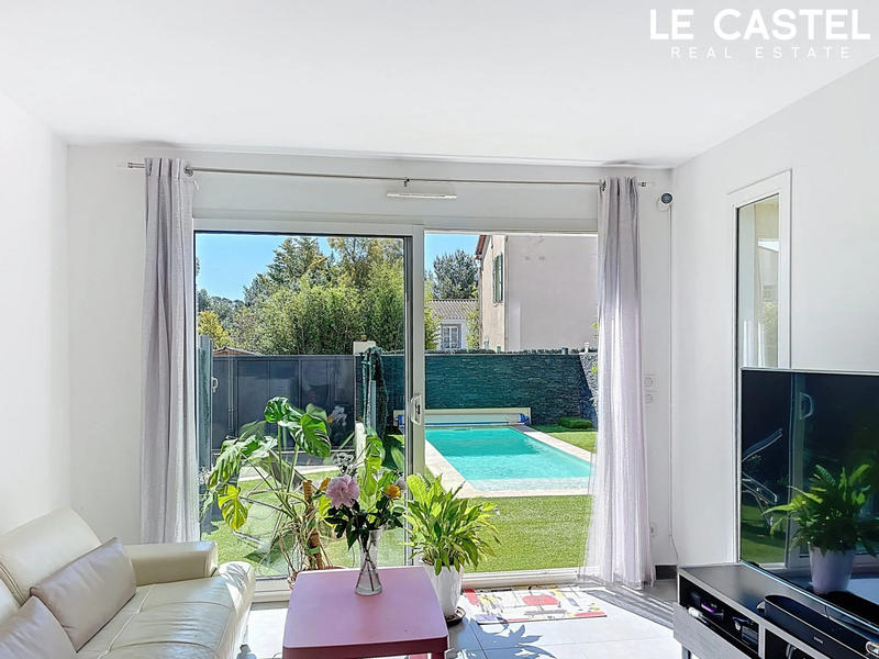 Maison - 92 m² - 4 pièces