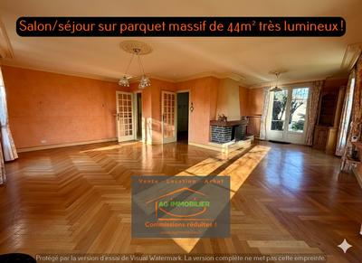 Maison - 160 m² - 7 pièces
