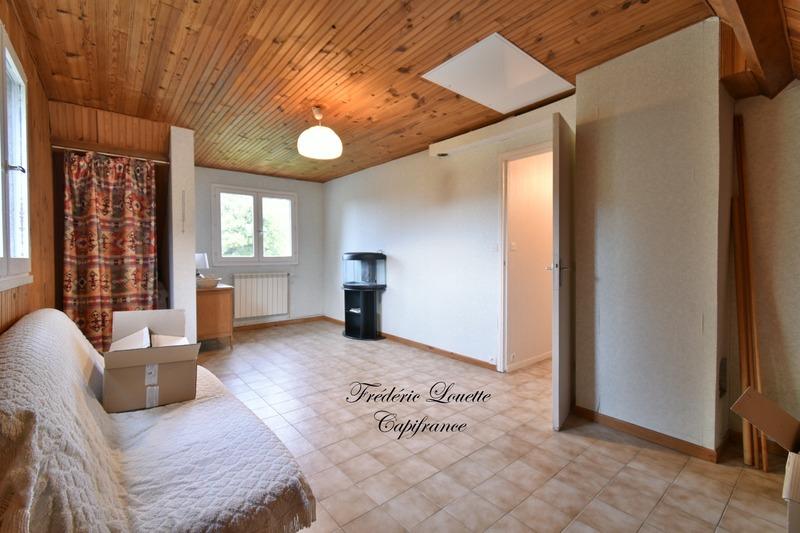 Maison - 211 m² - 6 pièces