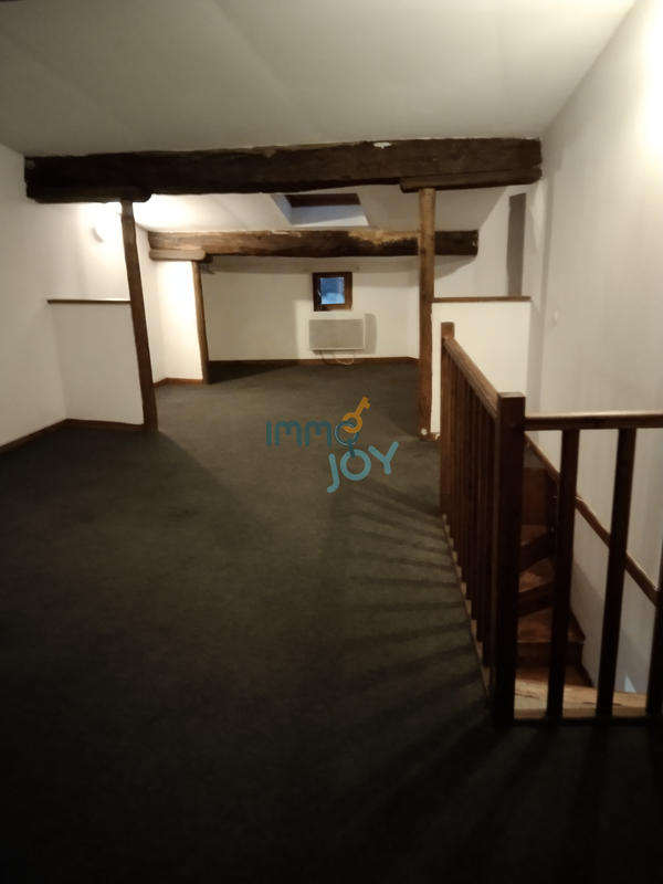 Maison de village - 225 m² - 7 pièces