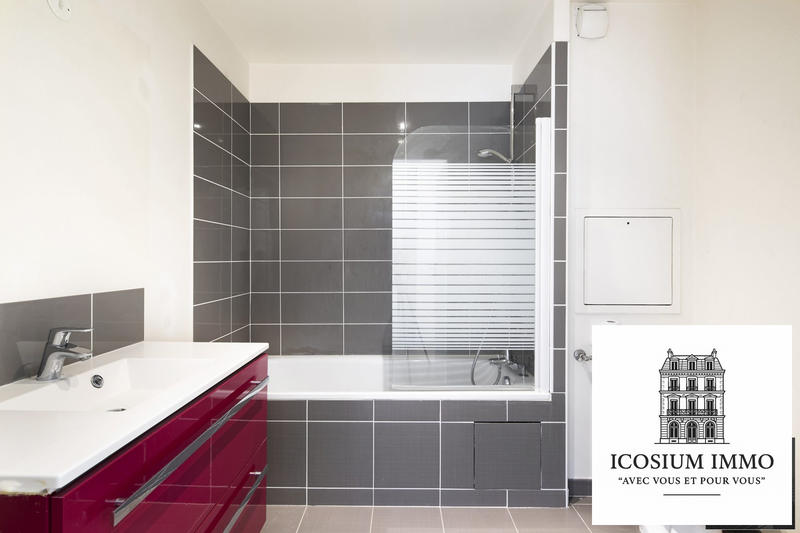 Appartement - 72 m² - 3 pièces