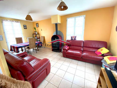 Maison - 106 m² - 6 pièces