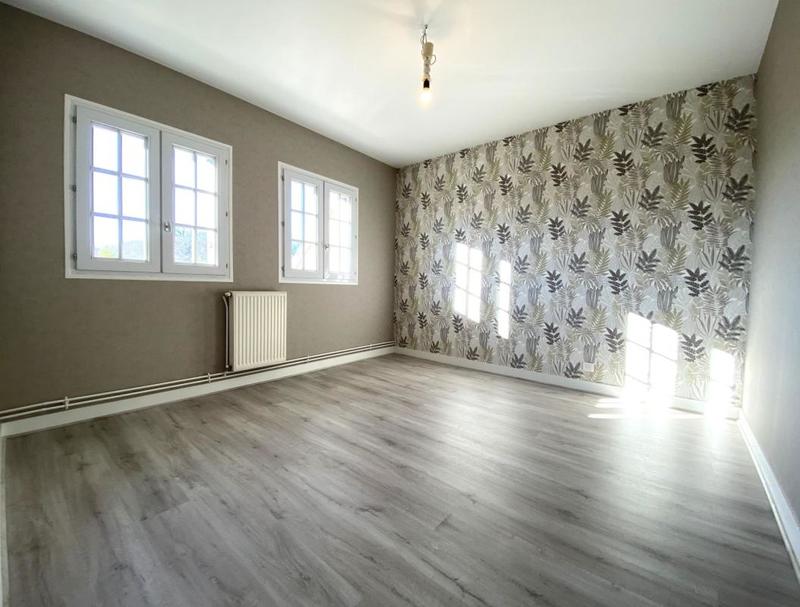 Maison - 162 m² - 7 pièces