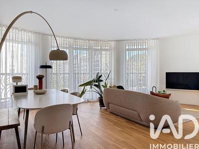 Appartement - 91 m² - 4 pièces