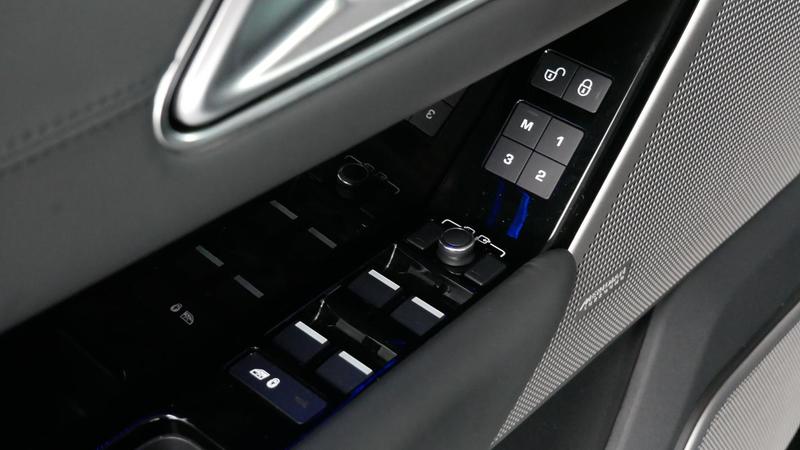 Land Rover Range Rover Velar 5.0 V8 550 Ch Sv Autobiography Dynamic Edition