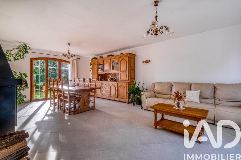 Maison - 162 m² - 8 pièces