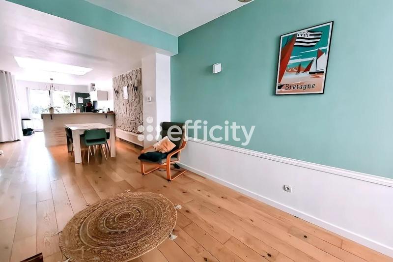 Maison - 82 m² - 4 pièces