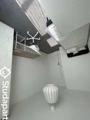 Chambre - 9 m² - 1 pièce