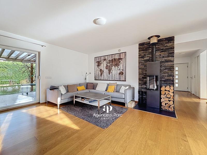 Maison - 165 m² - 6 pièces