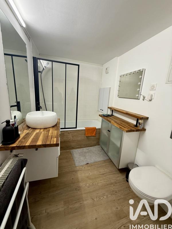 Maison de ville - 140 m² - 9 pièces