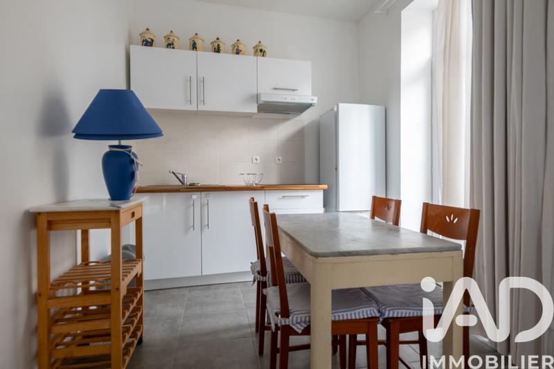 Maison - 276 m² - 10 pièces