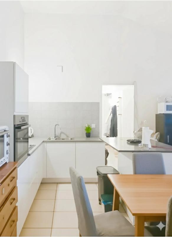 Appartement - 90 m² - 5 pièces