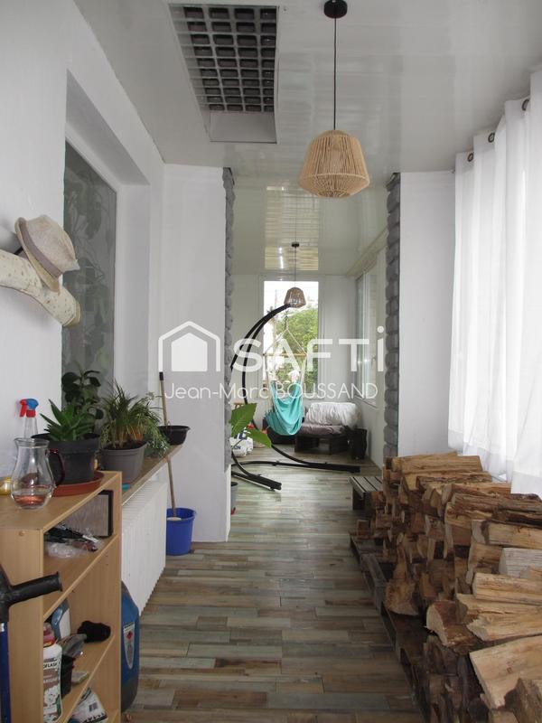 Maison de ville - 302 m² - 9 pièces