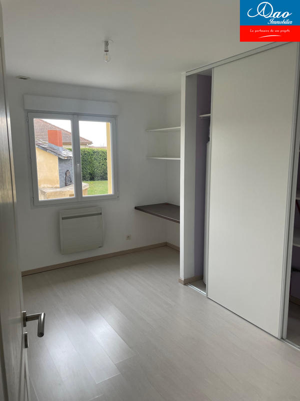 Maison - 166 m² - 8 pièces