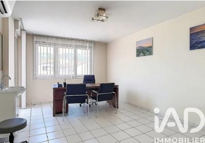 Appartement - 49 m² - 2 pièces