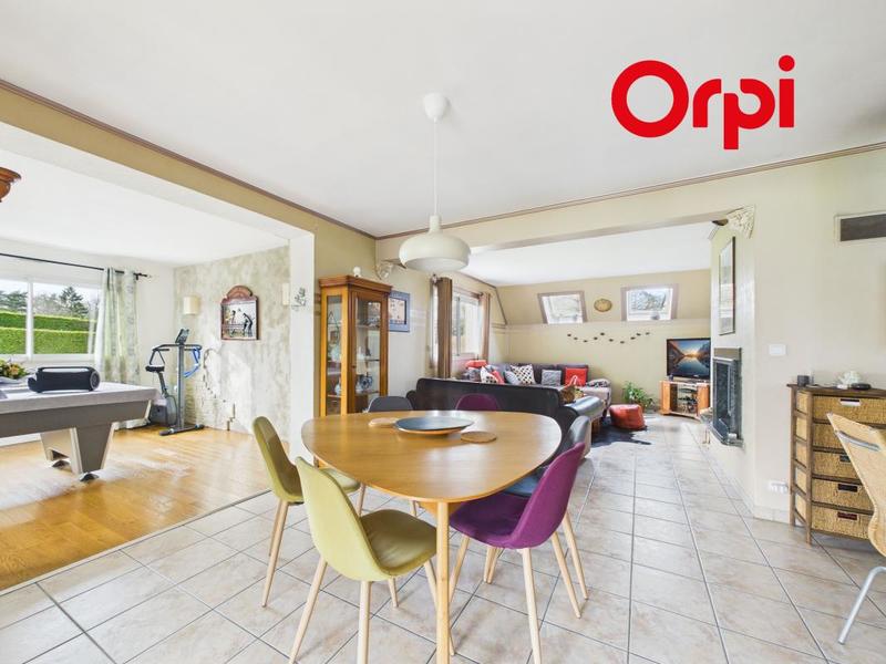 Maison - 172 m² - 5 pièces