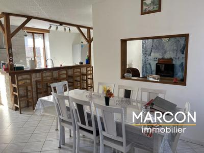 Maison - 96 m² - 4 pièces