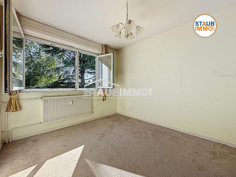 Appartement - 93 m² - 4 pièces