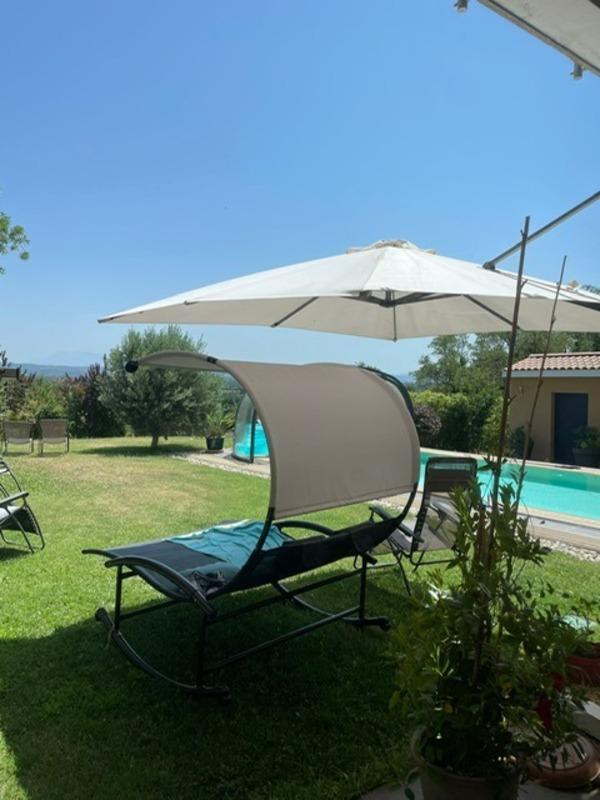 Maison - 380 m² - 11 pièces