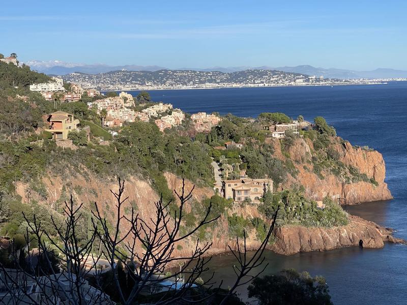 Villa - 220 m² - 8 pièces