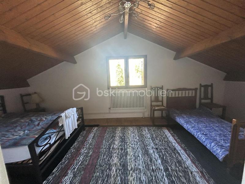 Maison - 167 m² - 6 pièces