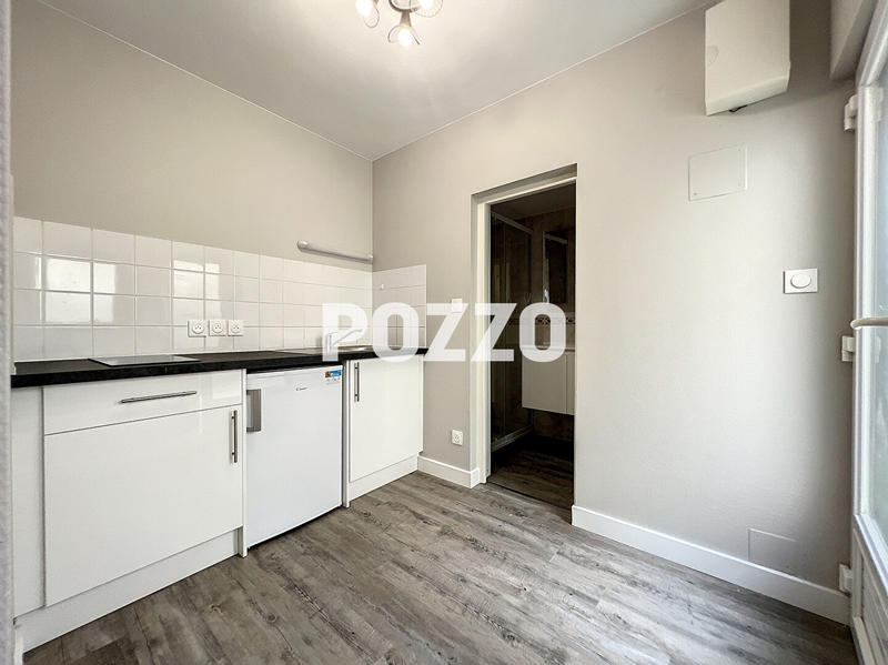 Appartement - 16 m² - 1 pièce