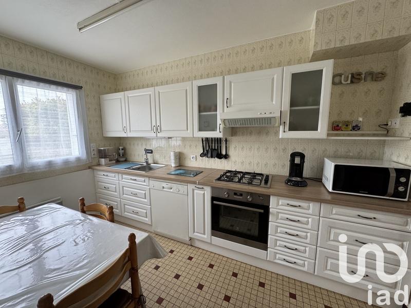 Maison - 93 m² - 6 pièces