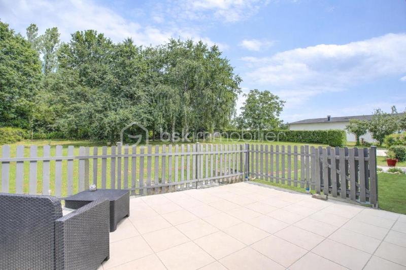 Maison - 106 m² - 4 pièces