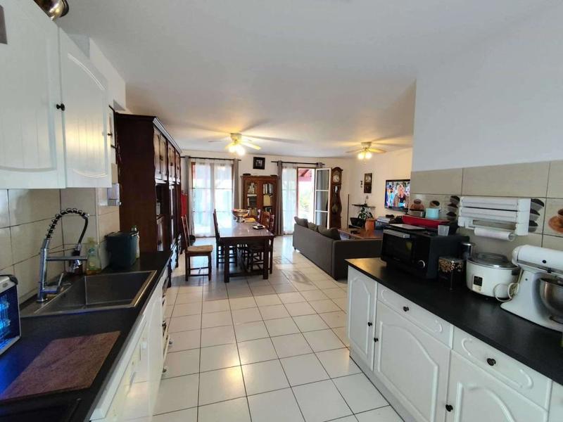 Maison - 108 m² - 5 pièces