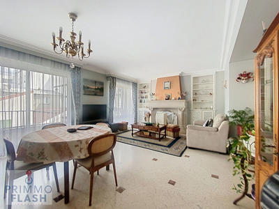 Appartement - 80 m² - 4 pièces