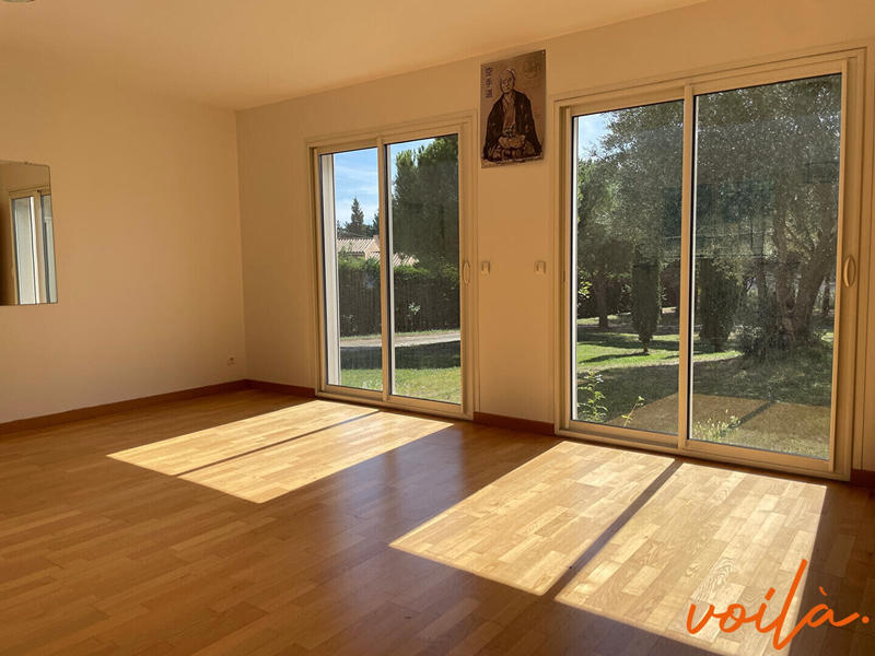 Maison - 310 m² - 9 pièces