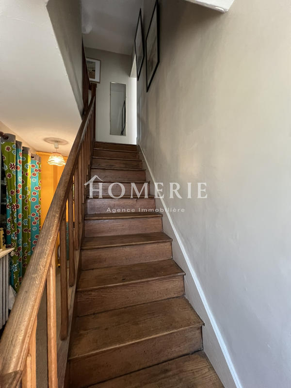 Maison - 193 m² - 8 pièces