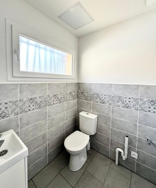 Maison - 93 m² - 4 pièces