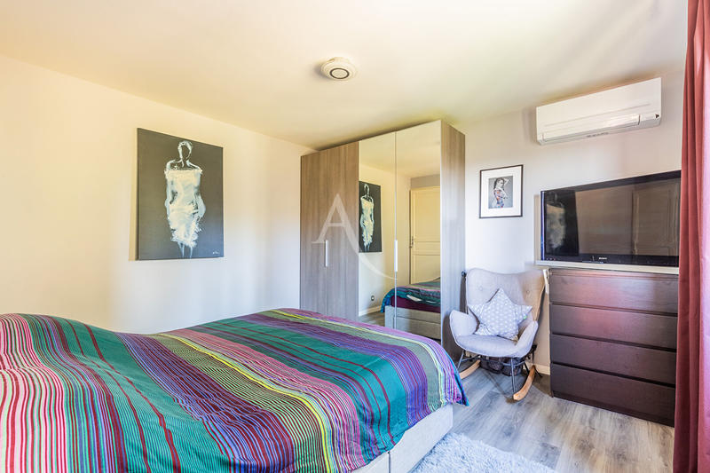 Maison - 108 m² - 5 pièces