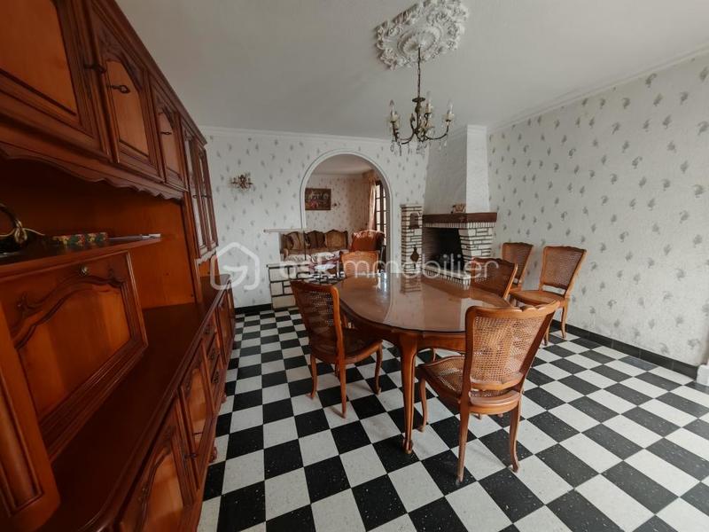 Maison ancienne - 128 m² - 8 pièces