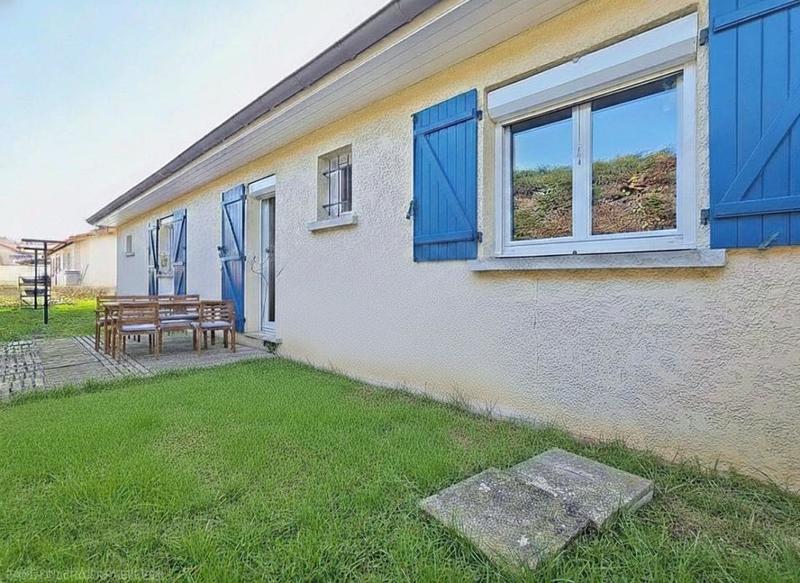 Maison - 92 m² - 4 pièces