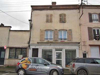 Immeuble - 128 m² - 4 pièces