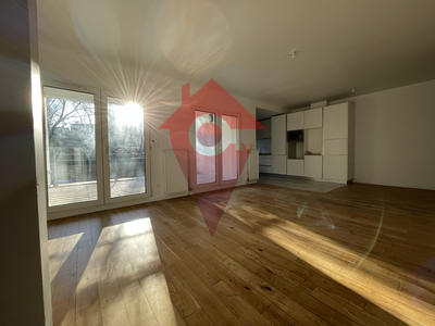 Appartement - 88 m² - 4 pièces