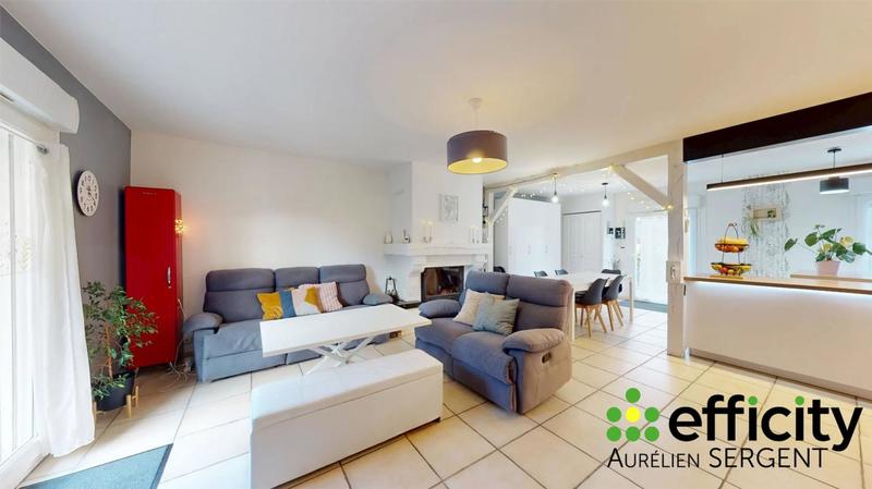 Pavillon - 150 m² - 7 pièces