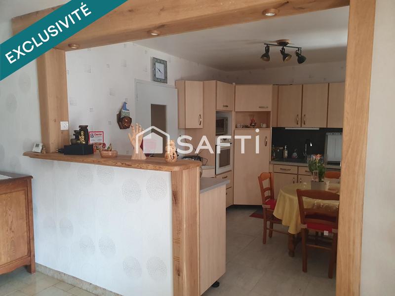 Maison - 140 m² - 5 pièces