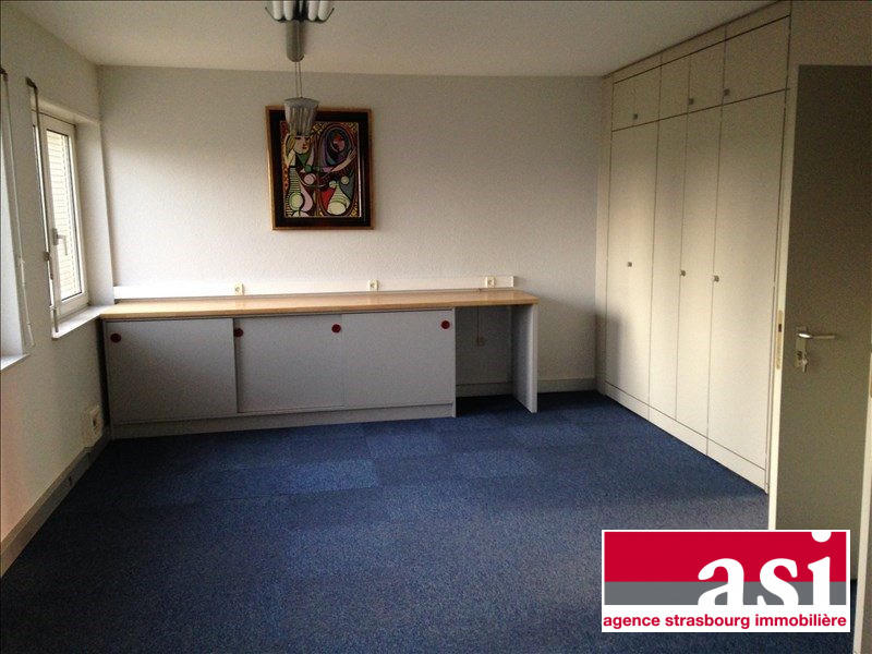 Local d'activités - 138 m² - 6 pièces