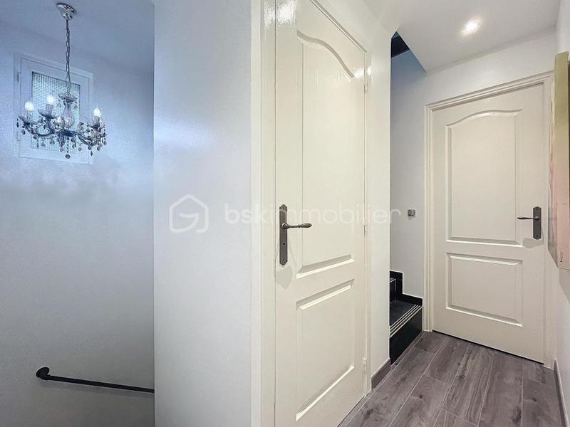 Maison traditionnelle - 103 m² - 4 pièces