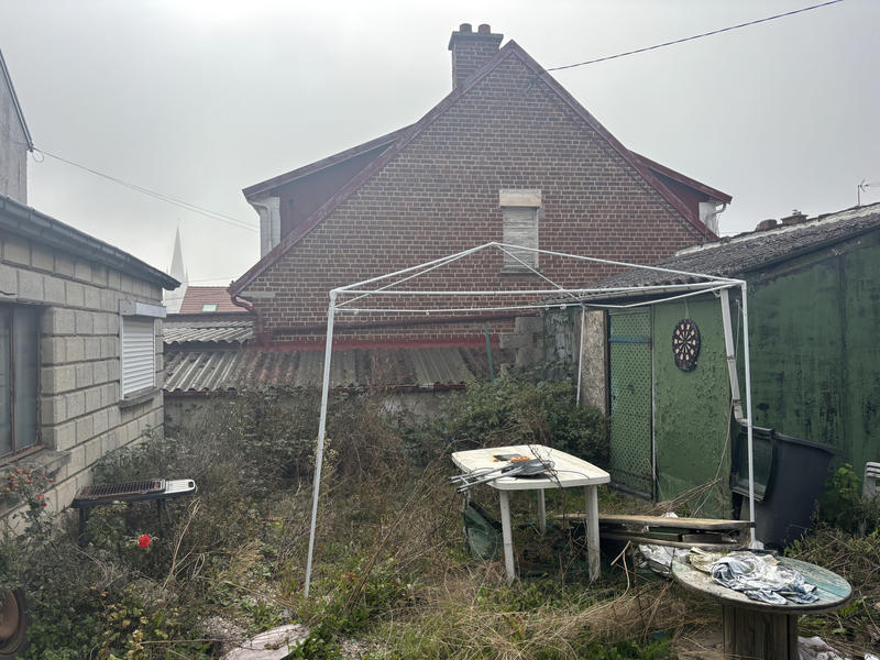 Maison - 100 m² - 6 pièces