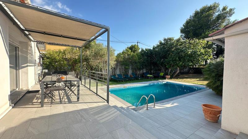 Maison - 147 m² - 5 pièces