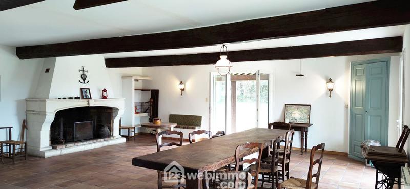 Maison - 136 m² - 4 pièces