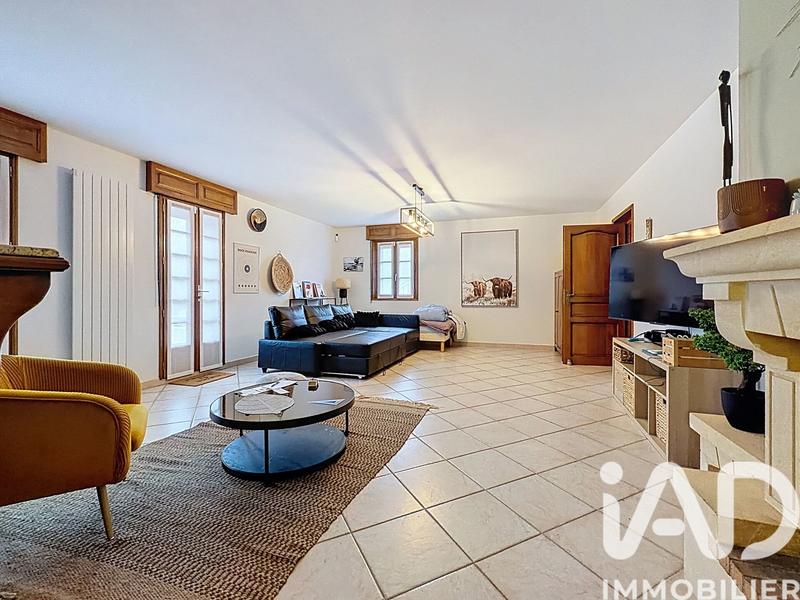 Maison - 290 m² - 8 pièces